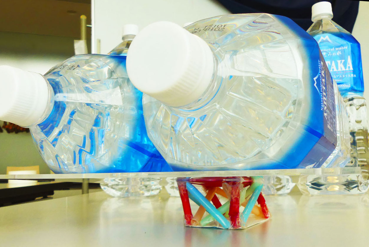 じょうぶなストロー建物決勝スタジアム！イメージ画像1