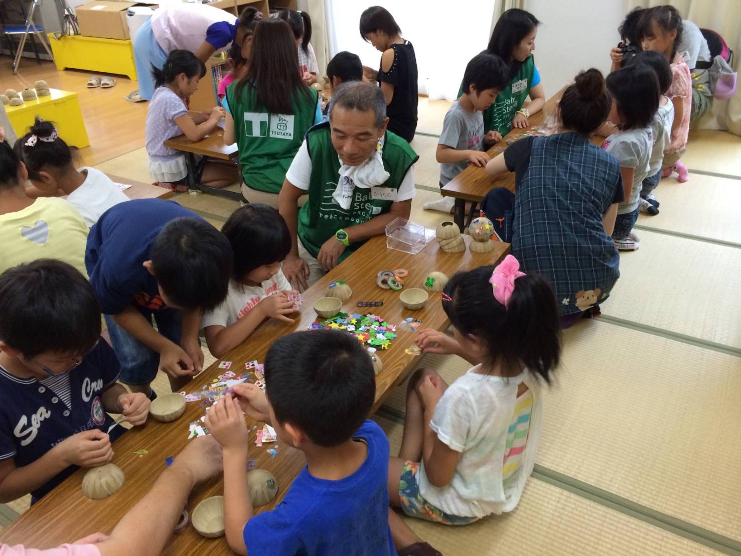 震災当時小学1 年生たった唐丹のK さん （上の写真のピンクのリボンの子）が昨年、 大学生（20 歳）になった。